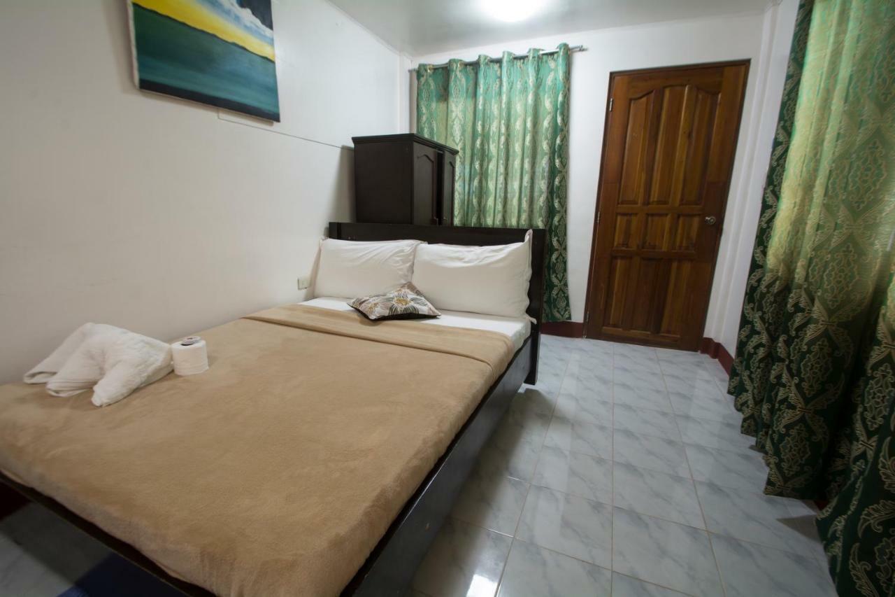 Deparis Beach Resort Balabag  ภายนอก รูปภาพ