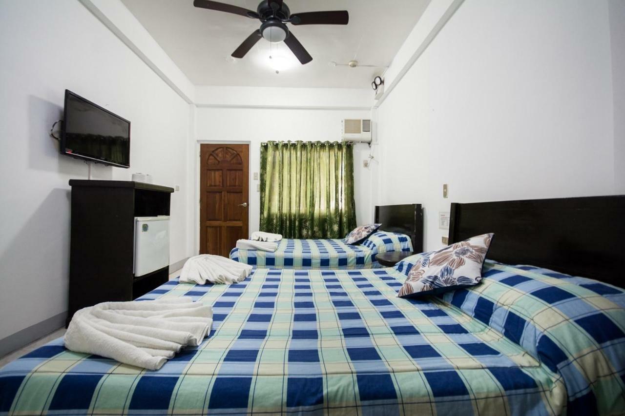 Deparis Beach Resort Balabag  ภายนอก รูปภาพ